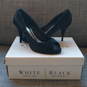 WHBM Black pumps